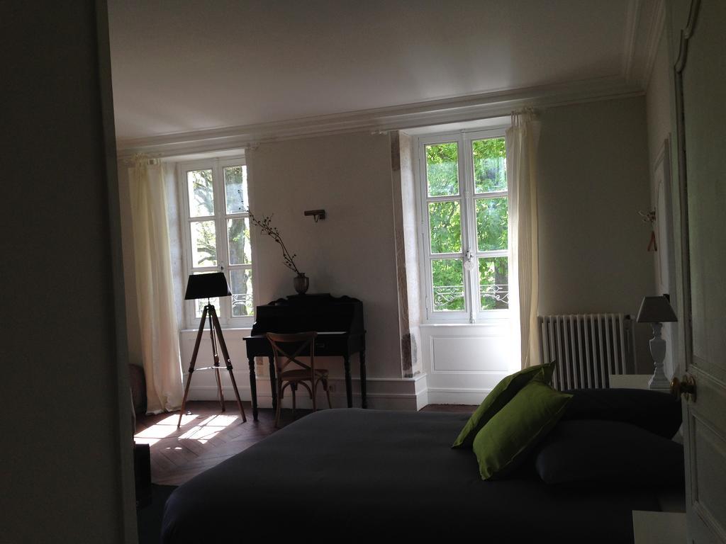 Les Chambres D'Hotes Du Bois Joli ซีมูร์-ออง-โอซัวร์ ภายนอก รูปภาพ