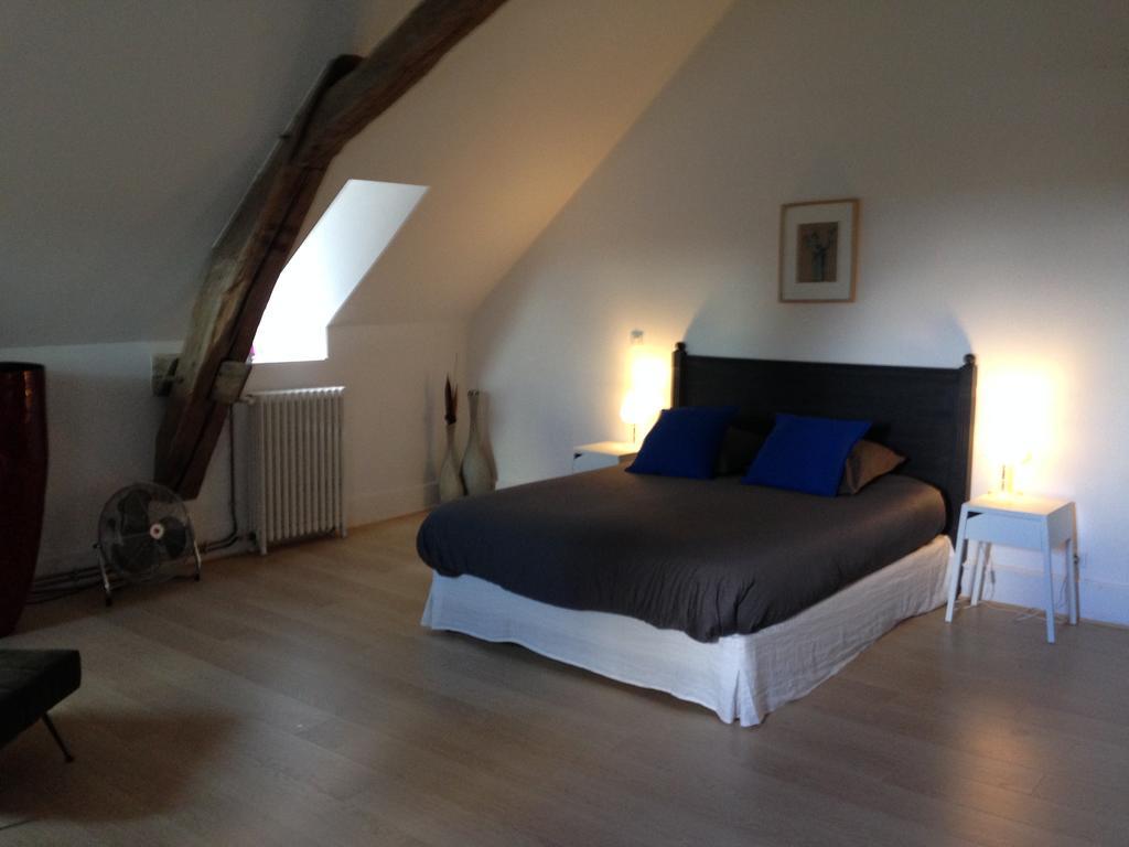 Les Chambres D'Hotes Du Bois Joli ซีมูร์-ออง-โอซัวร์ ภายนอก รูปภาพ